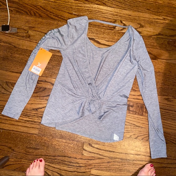 Orangetheory Twist Back Tee! ๐ NWT - Picture 5 of 9